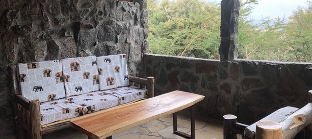 Discover the beauty of the Great Rift Valley, Immersed in Nature and Wildlife in Nakuru