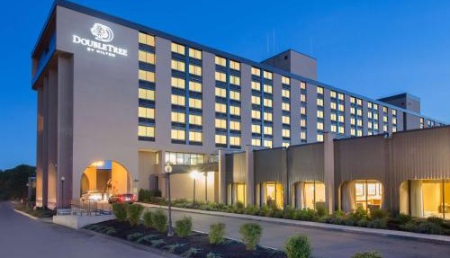 DoubleTree Boston North Shore Danvers in Danvers