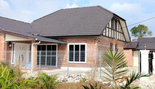 Dynz Cottage in Banting