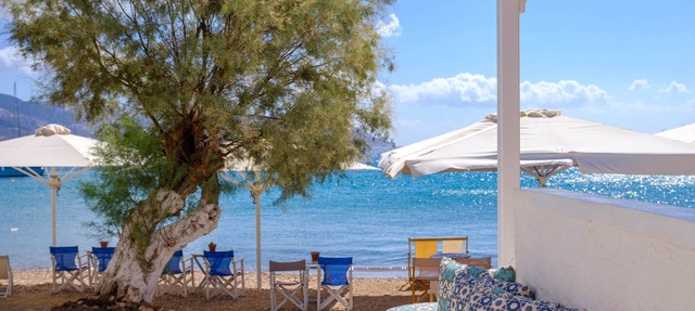 Echinousa Kimolos Apartment No5 with Mountain View, Wi-Fi & Air Conditioning in Psathi