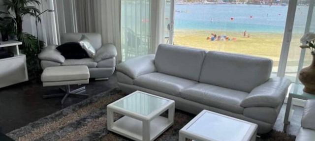 Elegant with spectacular view & steps to so much. in Long Beach