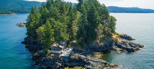 Exclusive Private Island - Pacific Ocean Paradise in Madeira Park
