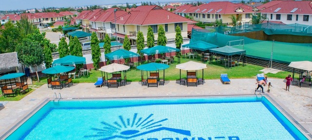 Executive 4BR Villa with A pool near Nairobi, Airport in Athi River