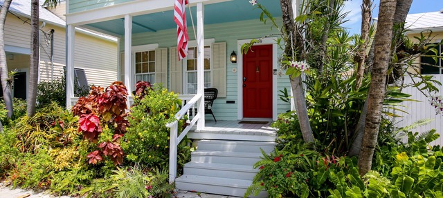 Fabulous Home with Private Saltwater Pool, Central AC, & High-Speed WiFi in Key West