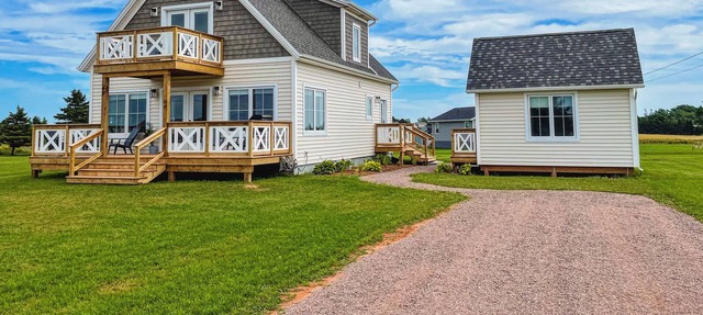 Family Vacation Home Steps From Beach | Sleeps 12 in Borden-Carleton