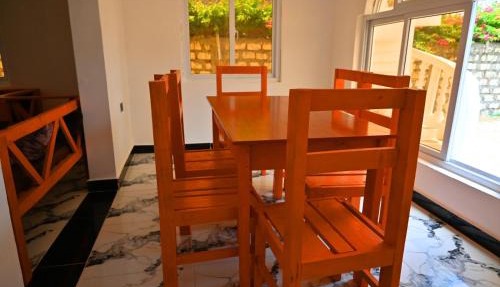 Firas Village 1 Villa Salt & Sand Sleeps 9 in Watamu