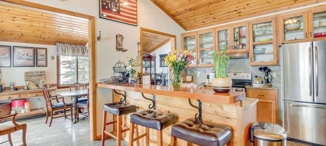 Fire Pit & Games! 10-Acre 'Majestic Mountain Home' in Thayne
