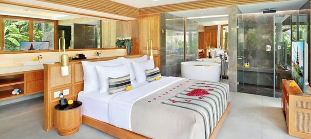 Grand Royal One Bedroom Private Pool in Resort Ubud in Bali