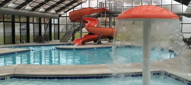 Grand Smokies Resort Lodge Pigeon Forge in Pigeon Forge