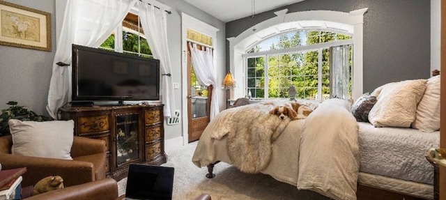 Grayson B&B — ADA Garden & Patio Suite — By Evergreen Equestrian in Monroe
