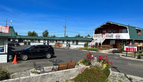 Great House Motel in Sequim