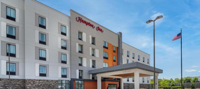 Hampton Inn Baltimore Bayview Campus in Baltimore