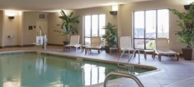 Hampton Inn Macomb in Macomb