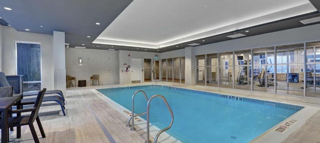 Hampton Inn Peterborough in Peterborough