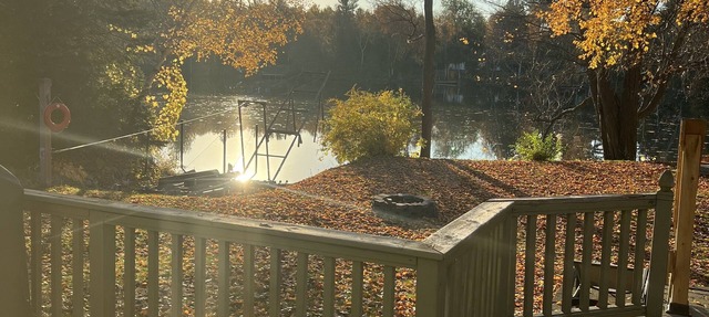 Harps Four Seasons Cottage in Kawartha Lakes