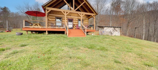 Hike, Ski & More: Blue Ridge Mountain Escape in Todd