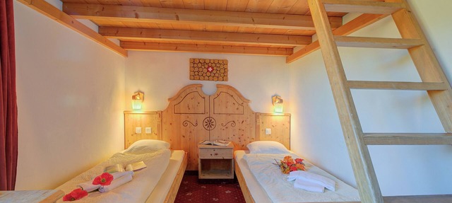 Hotel Relais Alpin Twin Room Ski In-Out 7 224, Les Mosses, Switzerland in Les Mosses