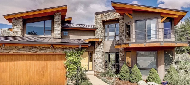 HOUSE LOCATED A QUICK WALK TO PEARL ST, SUNDANCE FILM FESTIVAL RENTAL ONLY in Boulder