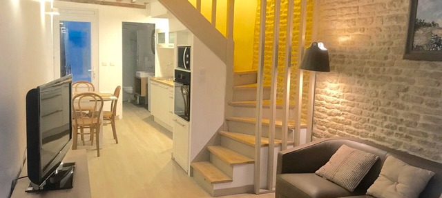 House with an ocean view, 3-star rating in Langrune-sur-Mer