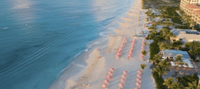 Ideal Grace Bay Location in a Beachfront resort. Build Sandcastles or just Chill in Grace Bay