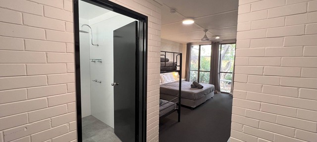 Jumbuck Motel in Longreach