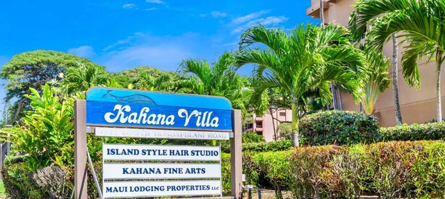 Kahana Villa in Lahaina