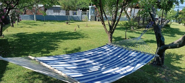 Kanela House ,Cozy Cottage with Large Garden & BBQ in καλλικρατεια