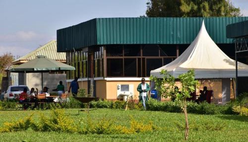 Koma Gardens and Resort in Nguluni