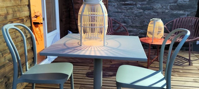 La Parenthèse: A Cozy Retreat with a Private Garden in Cherbourg-en-Cotentin
