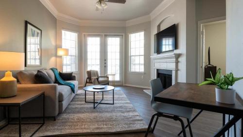 Landing Modern Apartment with Amazing Amenities (ID3426X15) in Austin
