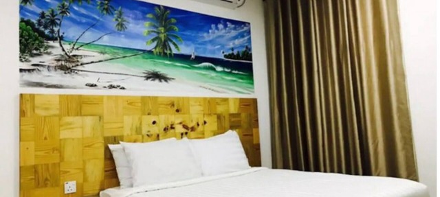 Local island Home ! in Kamadhoo