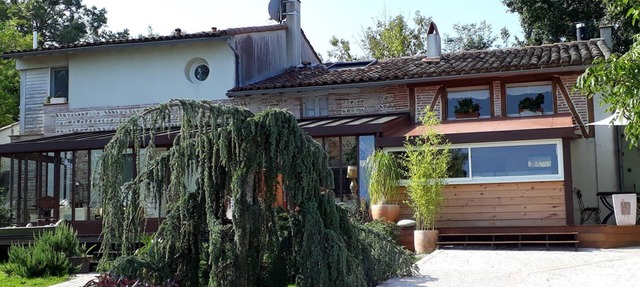 LOFT WITH A POOL IN AN AUTHENTIC BARN IN THE HEART OF NATURE in Esperce