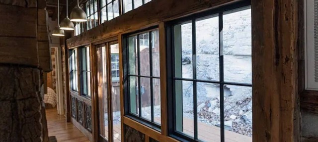 Log Cabin Once Owned by Johnny Cash, short drive to Nashville Sleeps 6 in Hendersonville