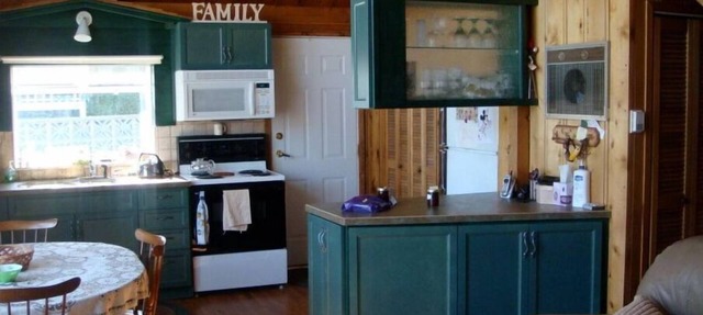 Lovely and quiet cottage on Osoyoos Lake in Osoyoos