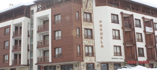 Luxurious 5* 2 bedroom apartment situated 100m from the ski lifts in Bansko