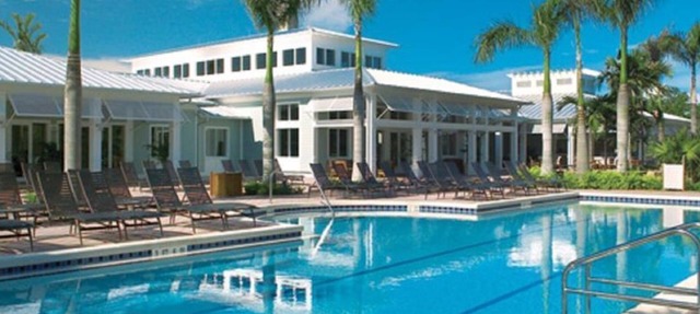 Luxurious studio at Hyatt Coconut Cove! Fantastic resort! in Bonita Springs