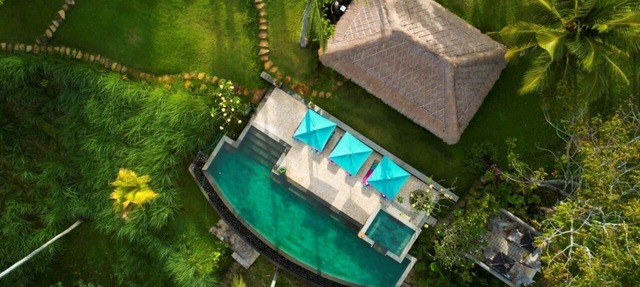 Luxury 5BR Ocean-View Villa near Balian Beach in Tabanan