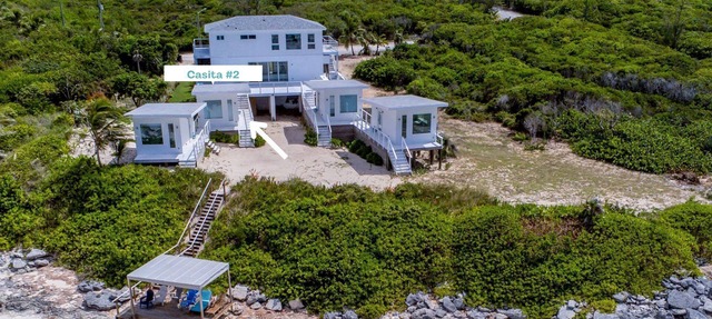 Luxury Beachfront Bedroom on Pink Sand Beach, Governor's Harbor: Casita #2 in Governor's Harbour