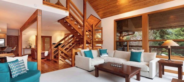 Luxury Private 5 Bedroom Blueberry Chalet! in Whistler