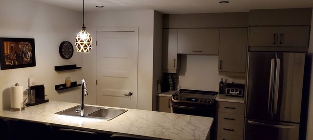 Magnifique appartement complet près de Montreal in saint-hubert