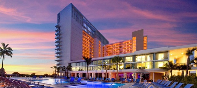 Marriott's Crystal Shores - Many Dates Available- Highest reviewed listing! in Marco Island