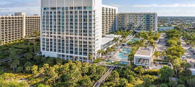 Marriott's Crystal Shores Resort, Marco Island - 3 bedroom, 3 bath Villa in Marco Island