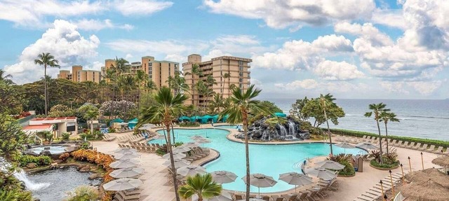 Maui | Scenic Island Stay | Beach Access & Lagoon Pool in Maui