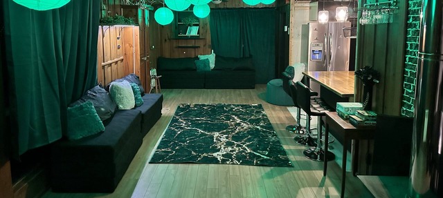 Mini Chalet INSTAGRAM @13lacksheep in Sainte-Marthe-sur-le-Lac