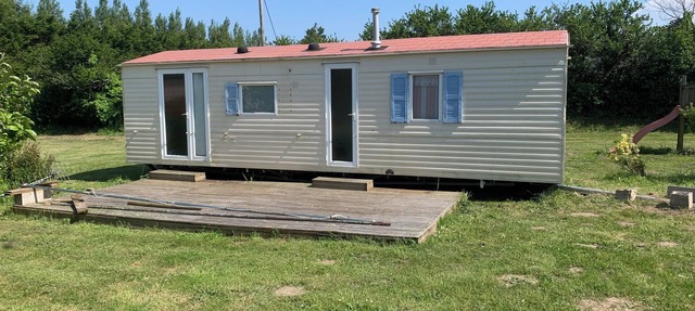 Mobile home 5 minutes from Portbail-sur-Mer in La Haye