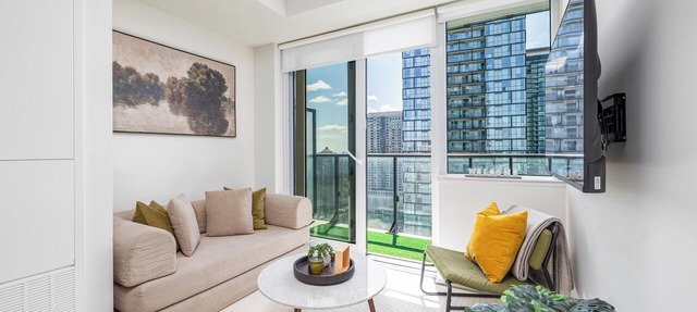 Modern 22nd Floor 1BR | South-Facing City Views | Indoor Parking | North York in Toronto