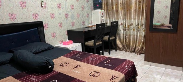 N&B Rooms in Pondokcina
