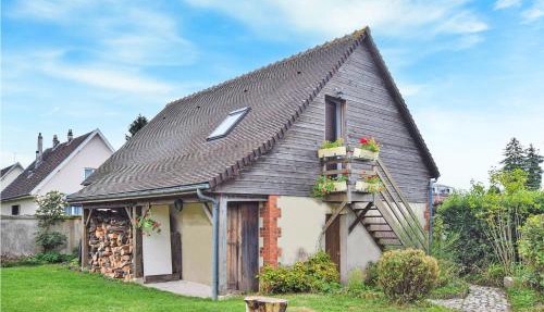 Nice Apartment In Le Mesnil-Esnard With Wifi in Le Mesnil-Esnard