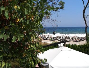 Oasis Resort & SPA studio 1 in Lozenets