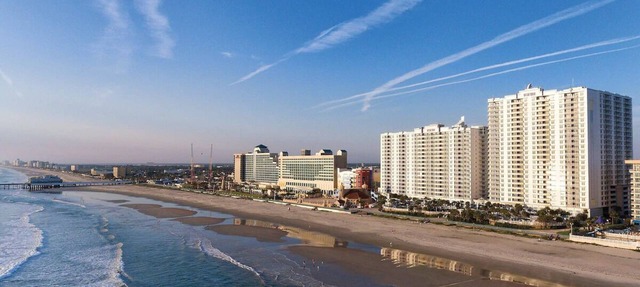 Ocean Walk 2bed/2bath Lock Off. Daytona Beach, FL! in Daytona Beach